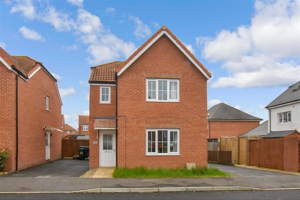 3 bed detached house for sale in Cordale Road, Aylesham, Canterbury