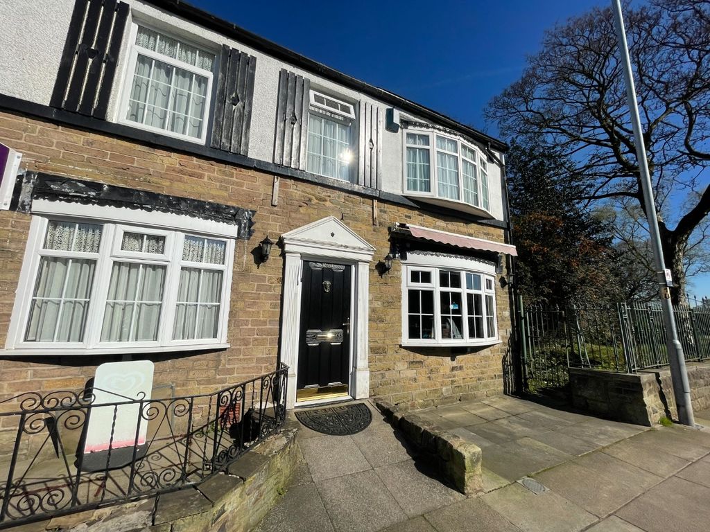 3 bed semidetached house for sale in Wigan Road, Bolton, Lancashire