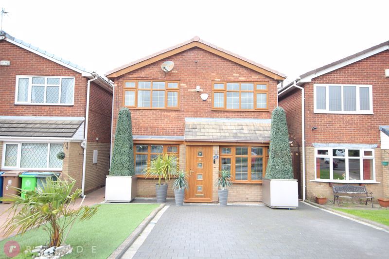 4 bed detached house for sale in Leander Drive, Castleton, Rochdale