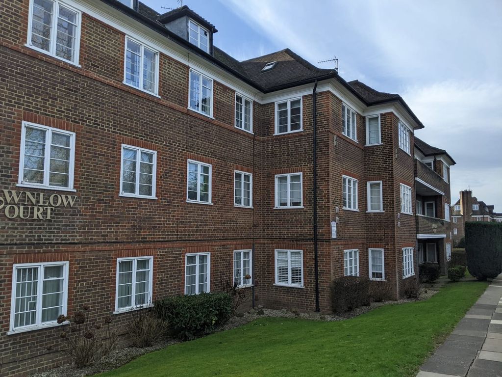 3 bed flat for sale in Lyttelton Road, London, N2 Zoopla