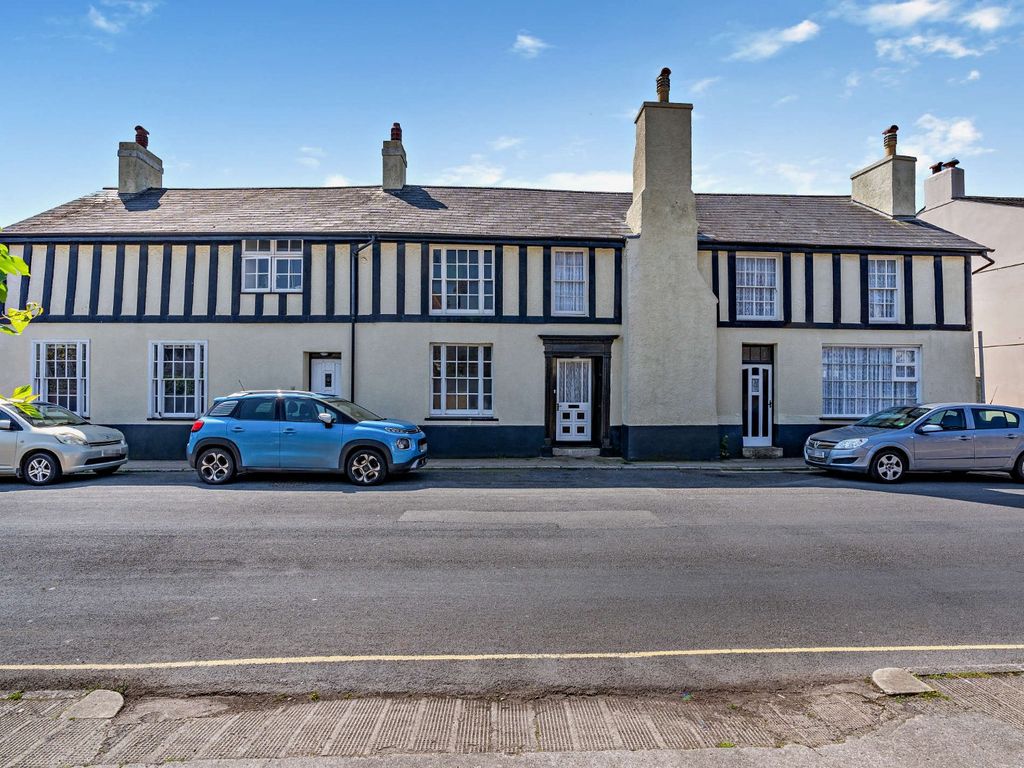 3 bed end terrace house for sale in Lower Polsham Road, Paignton, Devon