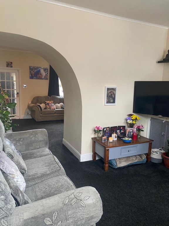 St Saviours Road, North Evington, Leicester LE5  