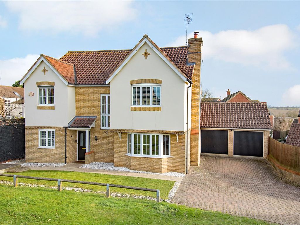 5 bed detached house for sale in Briarwood Way, Wollaston