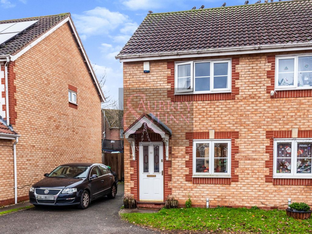 2 bed semidetached house to rent in Rosebay Avenue, Bobbersmill