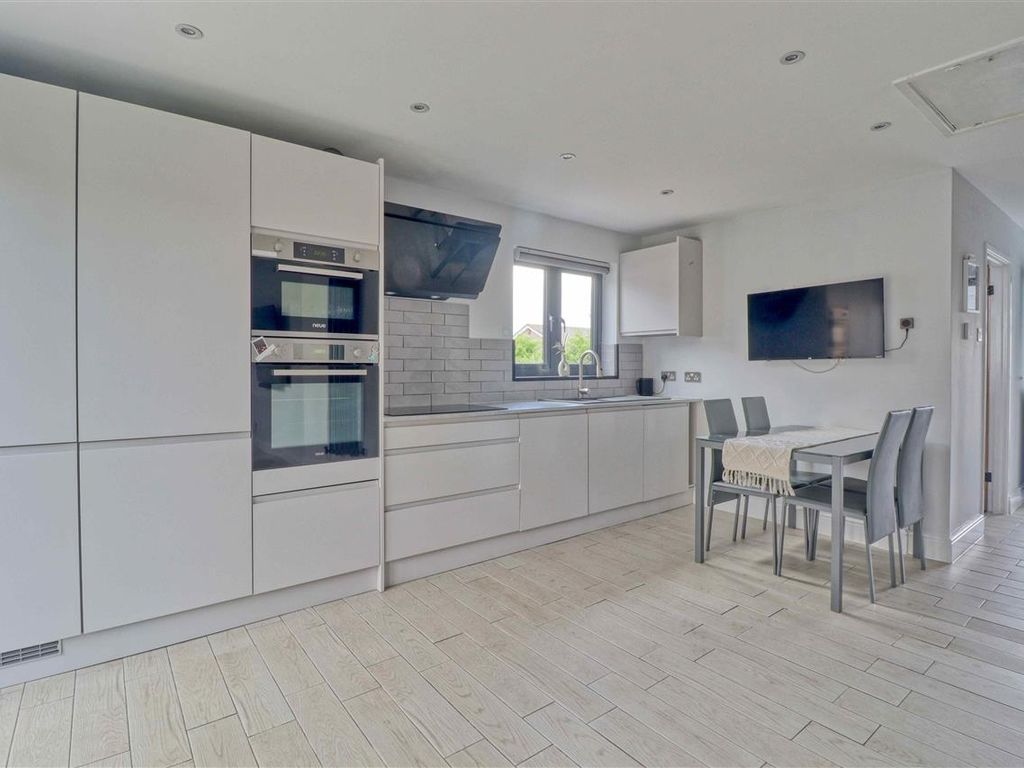 2 bed bungalow for sale in Redbridge Road, ClactonOnSea CO15, £