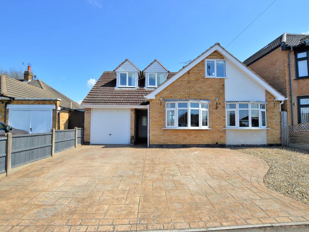 4 bed detached bungalow for sale in Windermere Road, Wigston LE18 Zoopla