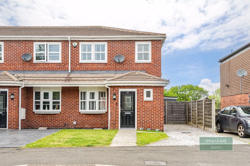 3 bed semidetached house for sale in Victoria Street, Hyde, Greater Manchester SK14, £240,000