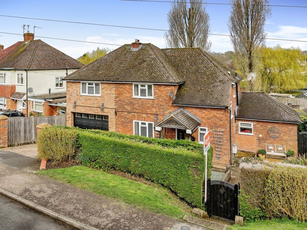 4 bed detached house for sale in Hammerwood Road, Ashurst Wood, East