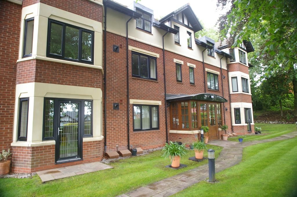 2 bed flat for sale in Sweetstone Gardens, Sharples, Bolton BL1 Zoopla