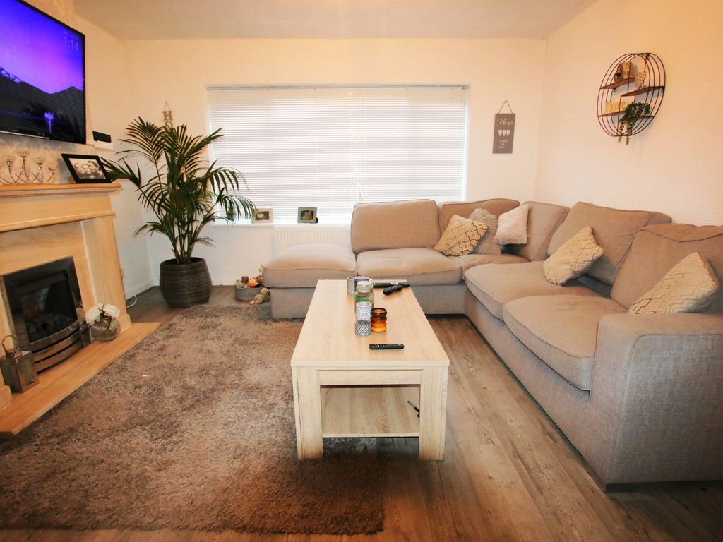 3 bed semidetached house for sale in Wensley Road, Blackburn BB2, £