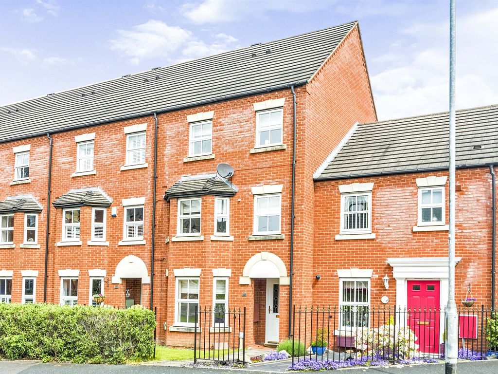 3 bed terraced house for sale in Whitehouse Drive, Lichfield WS13 Zoopla