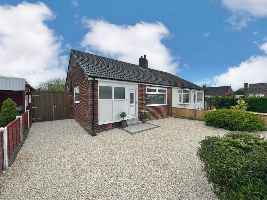 2 bed bungalow for sale in Fernwood Avenue, Thornton FY5, £169,950 Zoopla