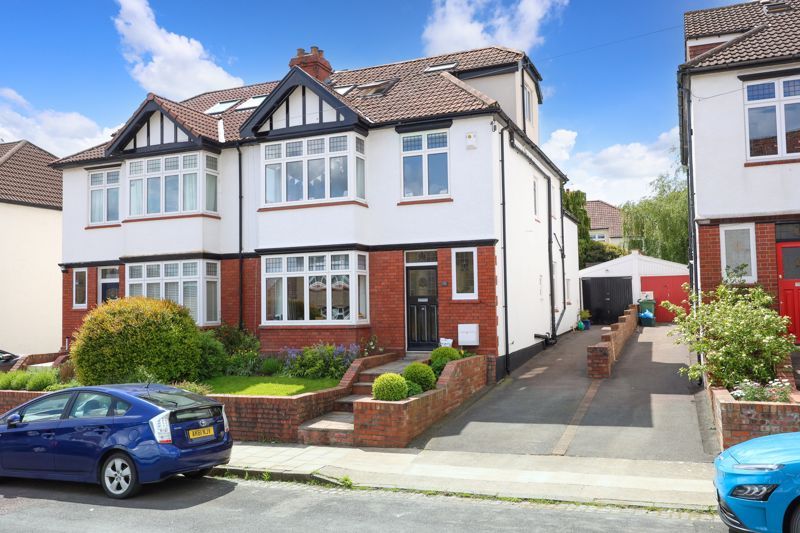 5 bed semidetached house for sale in Dundonald Road, Redland, Bristol