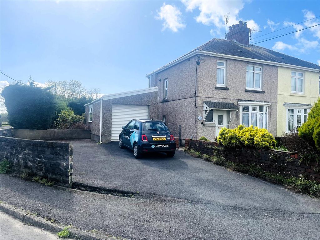 3 bed semidetached house for sale in Lando Road, Pembrey, Burry Port