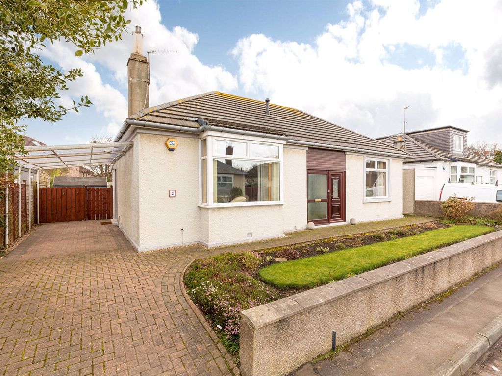 2 bed detached bungalow for sale in Baird Gardens, Balgreen, Edinburgh