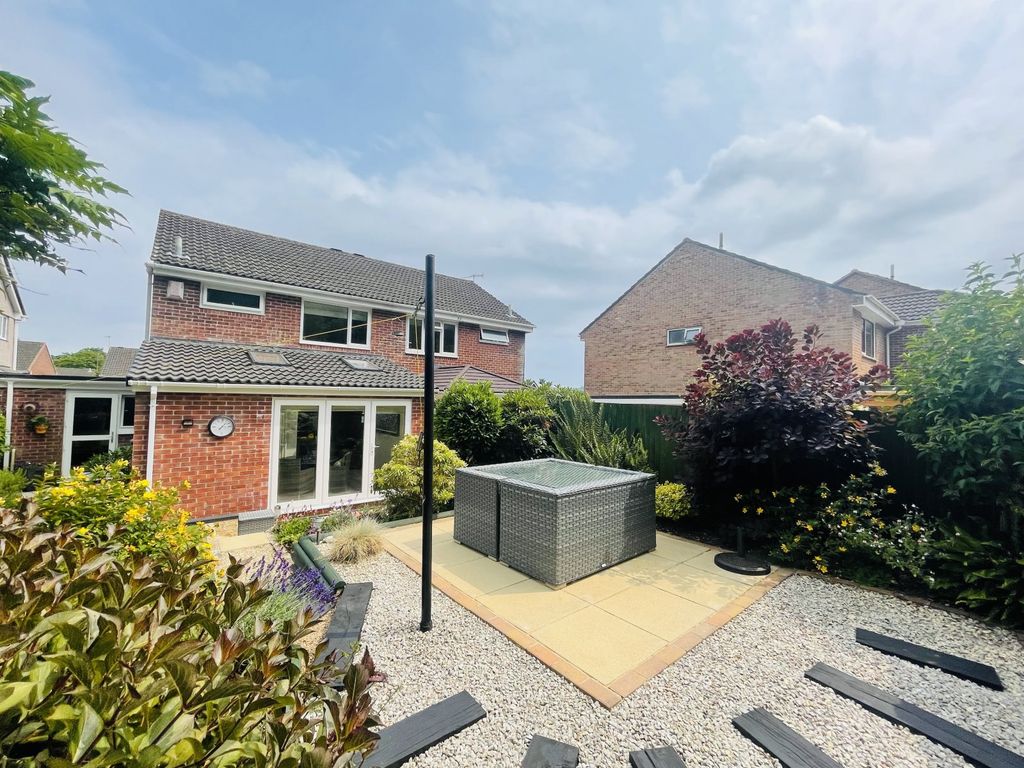 3 bed semidetached house for sale in Trevithick Avenue, Torpoint, Cornwall PL11 Zoopla