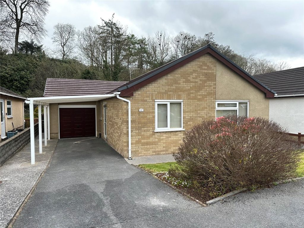 3 bed bungalow for sale in Glantawelan, Johnstown, Carmarthen