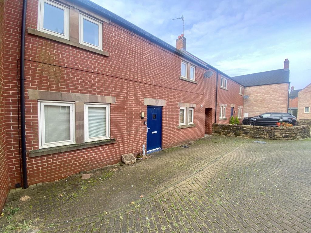 2 bed town house for sale in Queen Elizabeths Close, Wirksworth