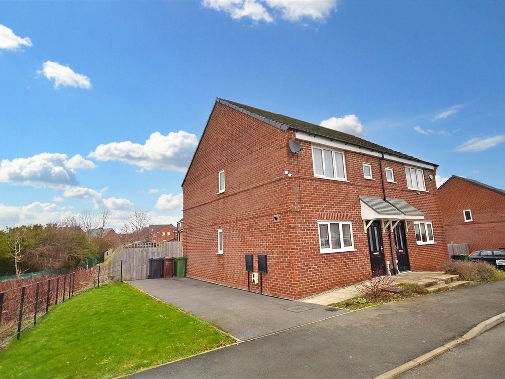 3 bed semidetached house for sale in Throstle Road, Leeds, West