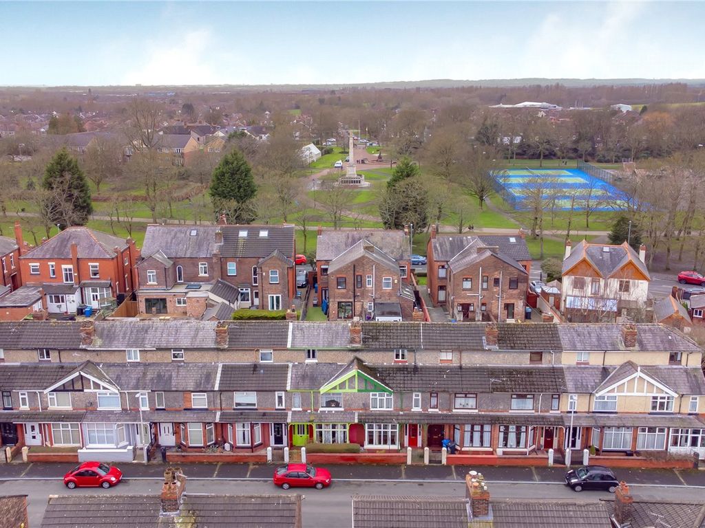 3 bed terraced house for sale in Park Avenue, Widnes WA8, £190,000 Zoopla