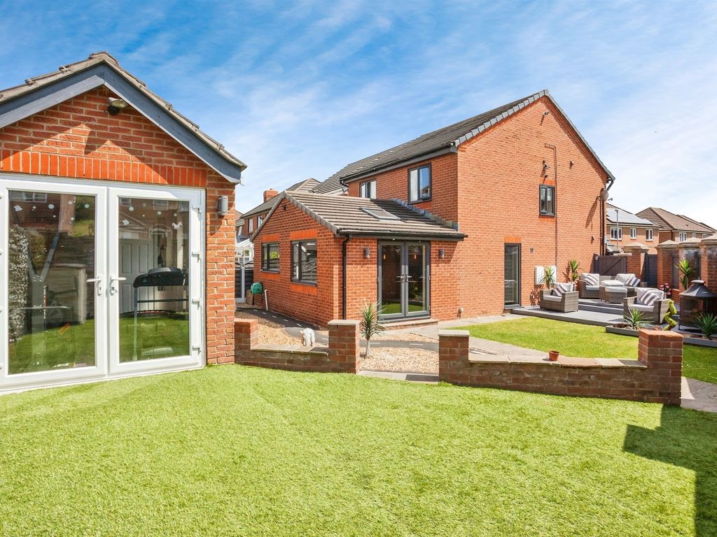 4 bed detached house for sale in Greenfield Crescent, Grange Moor