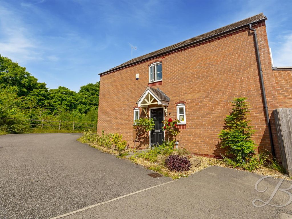 4 bed detached house for sale in Skylark Close, Ravenshead, Nottingham