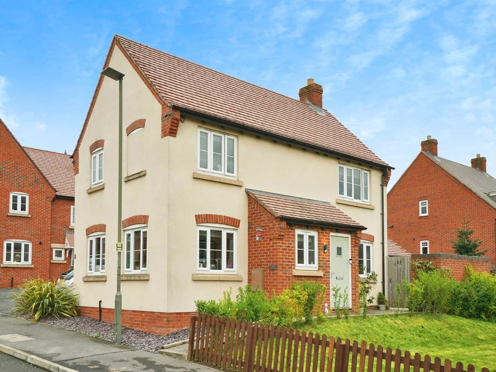 3 bed detached house for sale in Hope Way, Church Gresley, Swadlincote