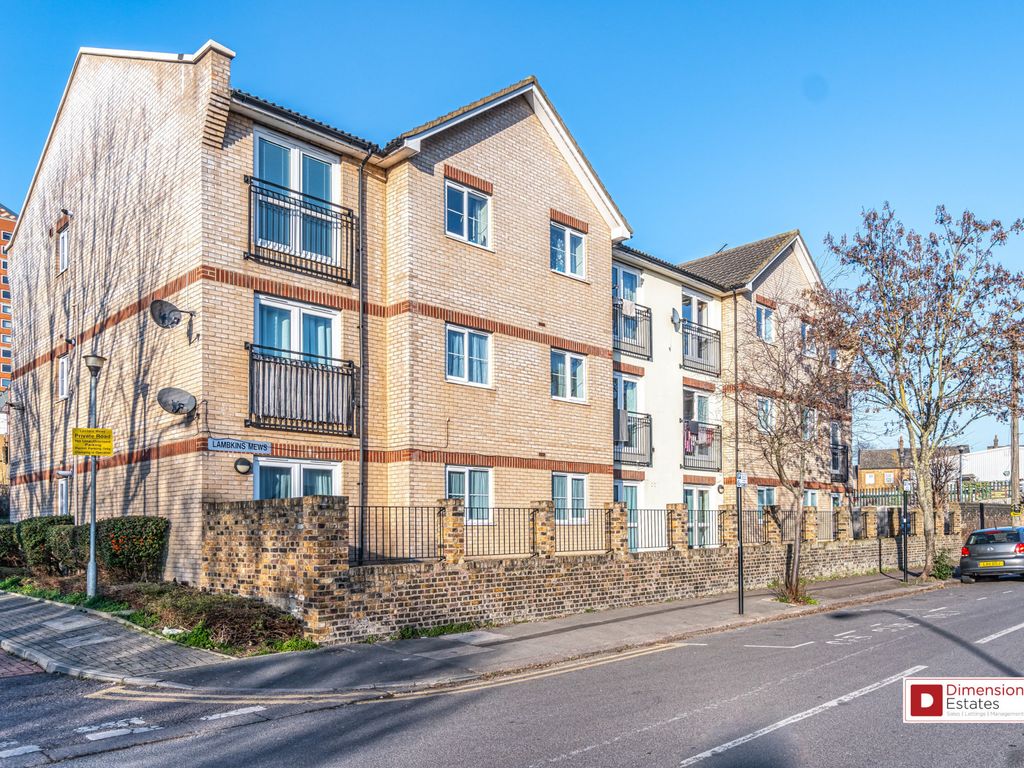 2 bed flat for sale in 2 Lambkins Mews, Walthamstow, East London E17