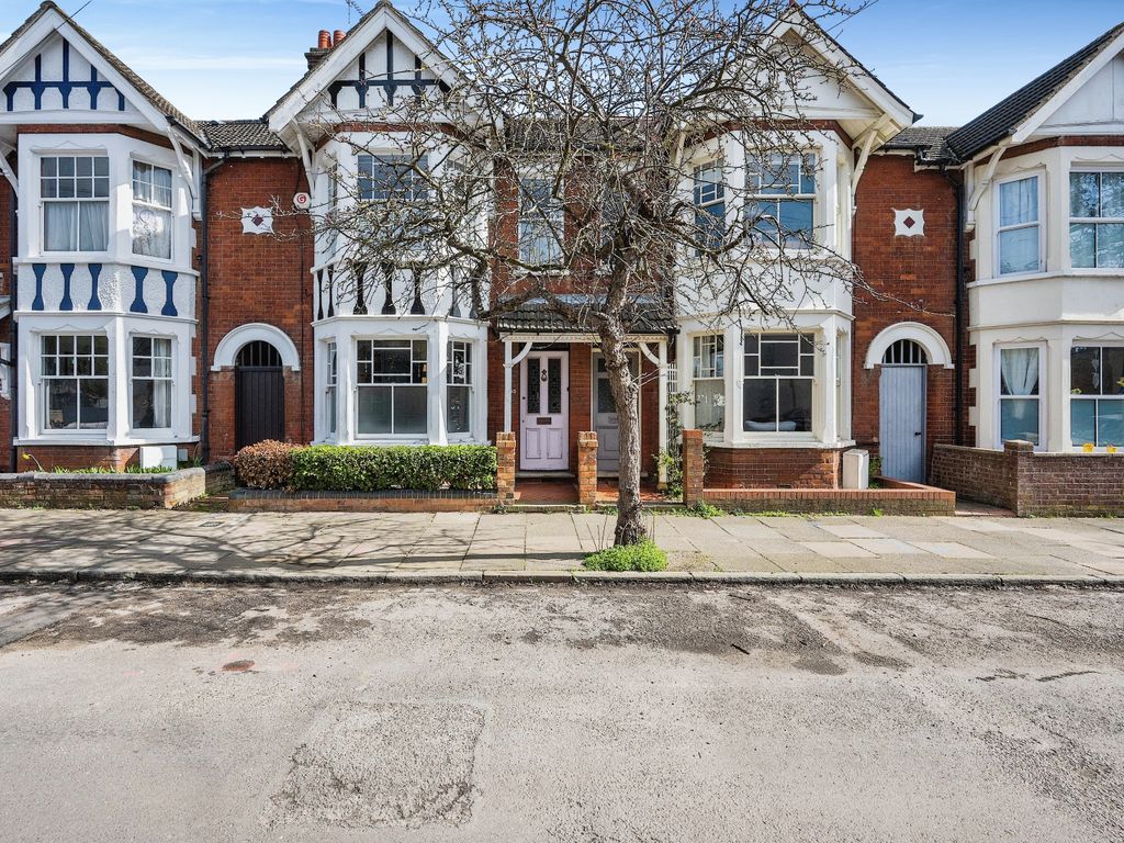 3 bed terraced house for sale in Dudley Street, Bedford, Bedfordshire