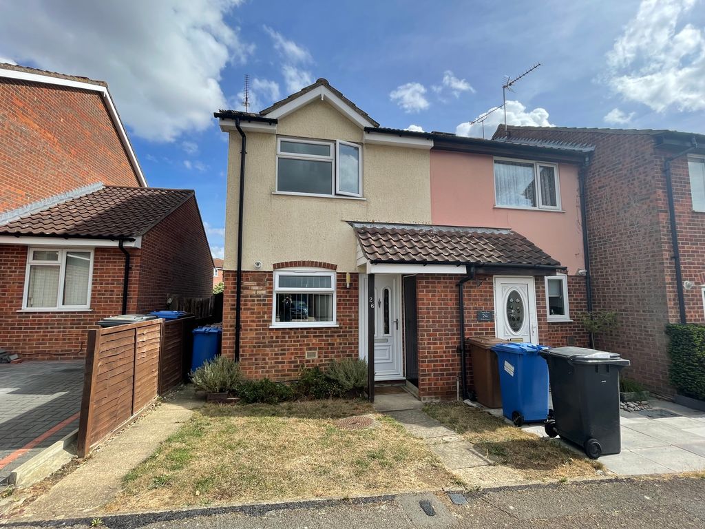 2 bed semidetached house to rent in Foden Avenue, Ipswich IP1 Zoopla