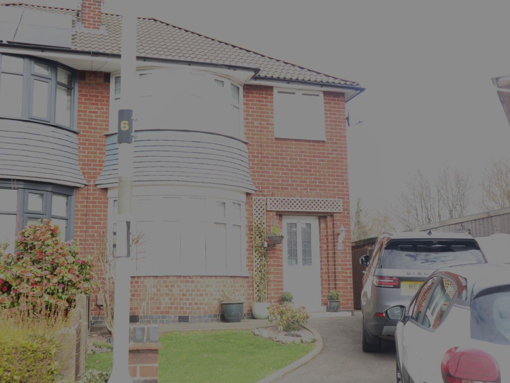 3 bed semidetached house to rent in Hardie Crescent, Leicester LE3