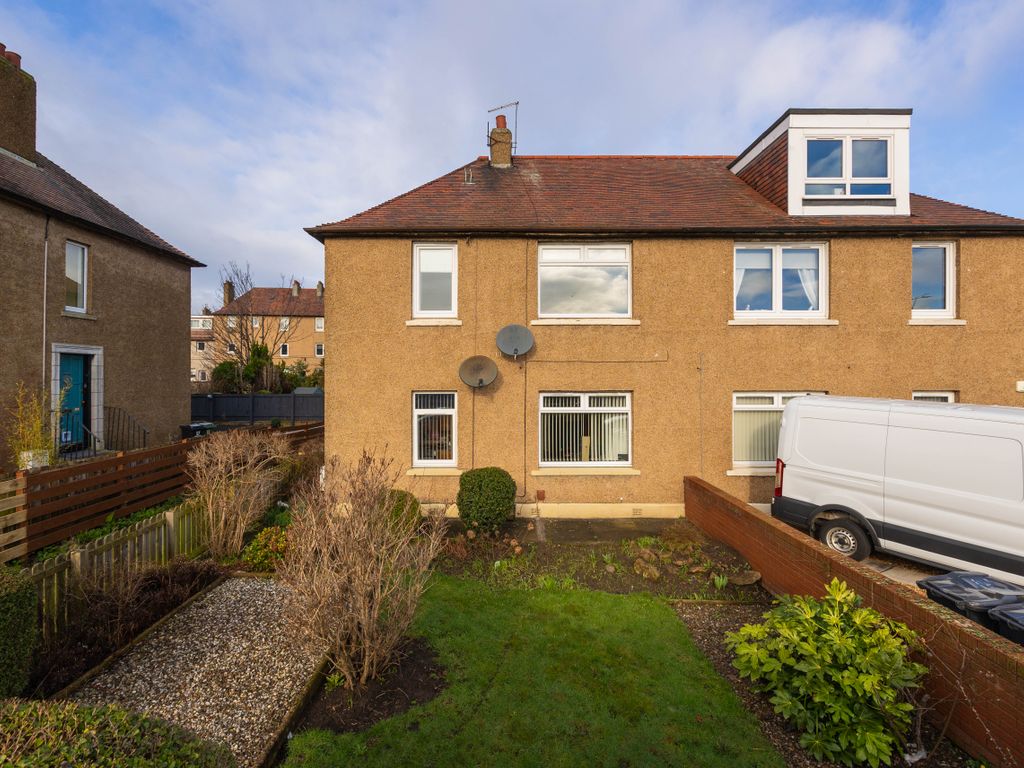 2 bed flat for sale in 16 Parkhead Drive, Edinburgh EH11, £170,000 Zoopla