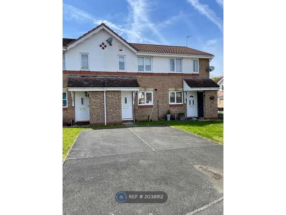 2 bed terraced house to rent in Clare Grove, Braunstone, Leicester LE3