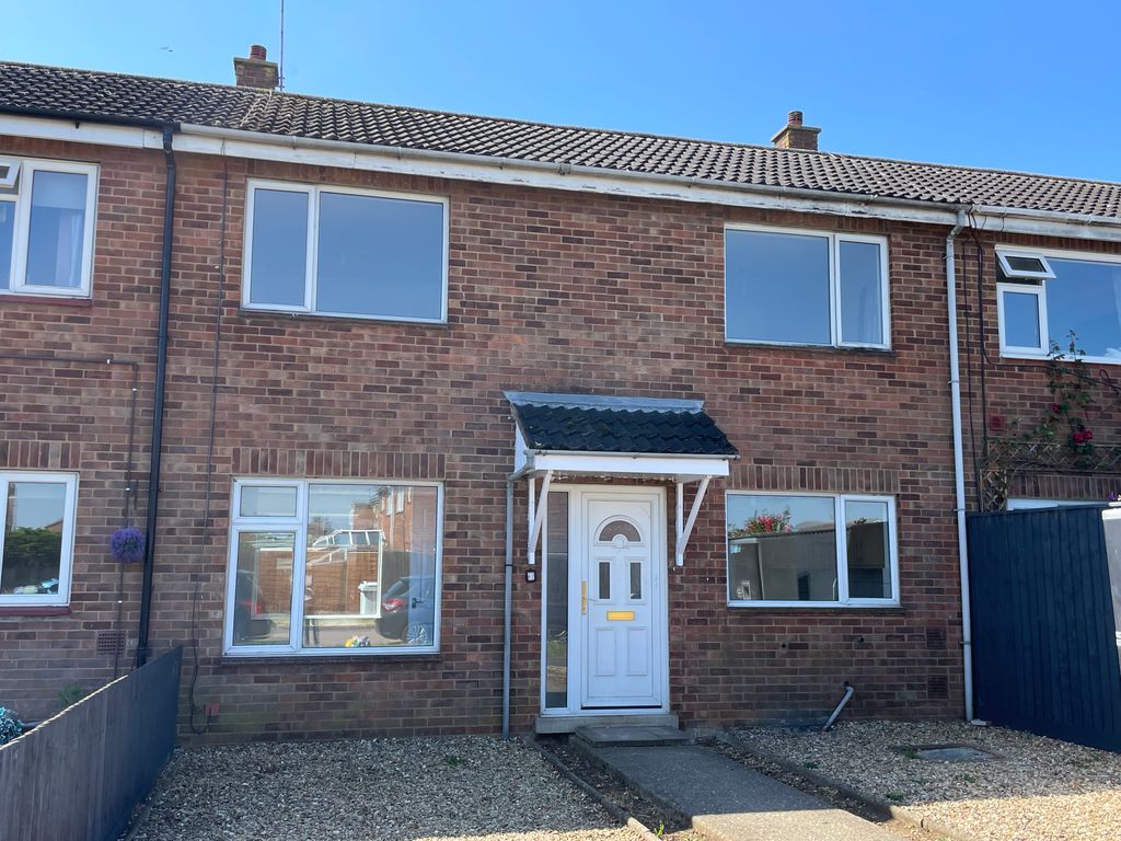 3 bed terraced house to rent in Perth Road, Stamford PE9 Zoopla