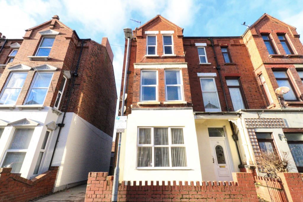 7 bed semidetached house for sale in Marshall Avenue, Bridlington YO15 Zoopla