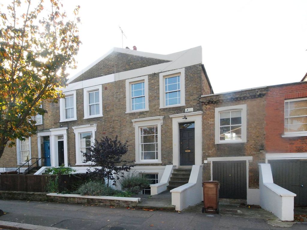 3 bed property to rent in Tottenham Road, Islington, London N1 Zoopla