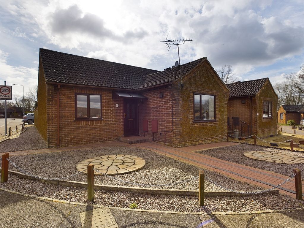 2 bed semidetached bungalow for sale in Richmond Road, Downham Market