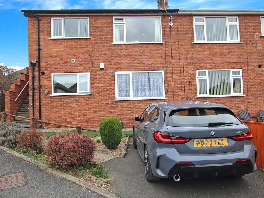 2 bed to rent in Smithy Crescent, Arnold, Nottingham NG5