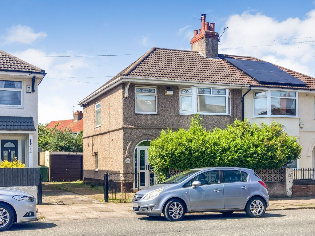 3 bed semidetached house for sale in Mount Road, Birkenhead CH42, £