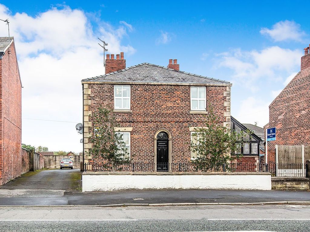 2 bed flat to rent in Station Road, Bamber Bridge, Preston, Lancashire