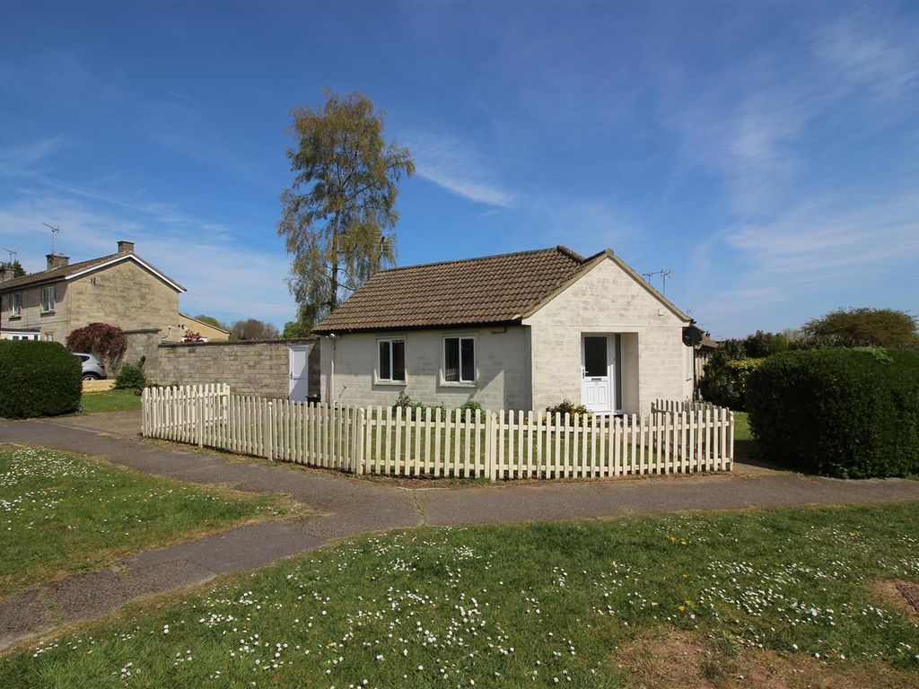 2 bed bungalow for sale in The Laggar, Corsham SN13 Zoopla