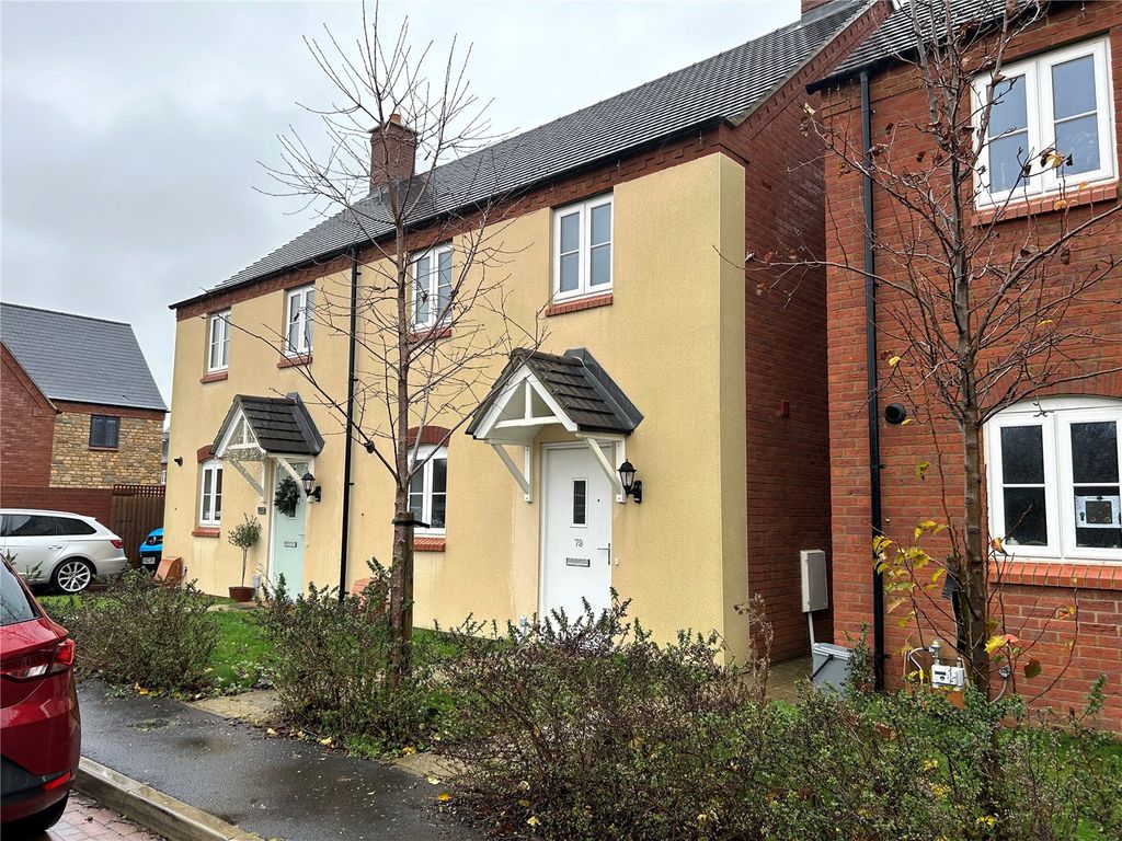 2 bed semidetached house for sale in Blackhorse Drive, Old Stratford, Milton Keynes MK19 Zoopla