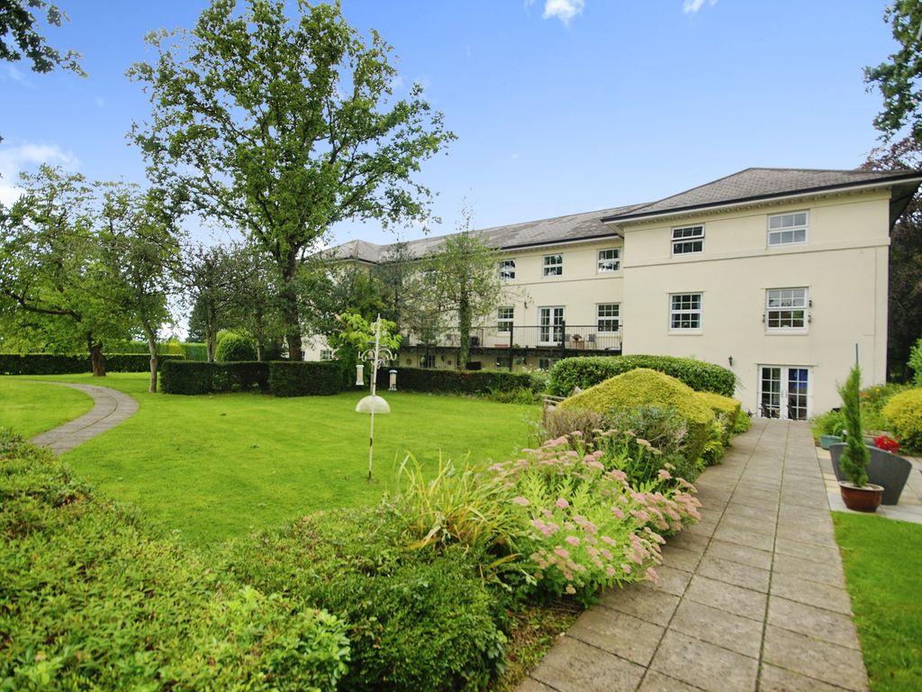 2 bed flat for sale in Gravel Hill Road, Yate, Bristol, Gloucestershire