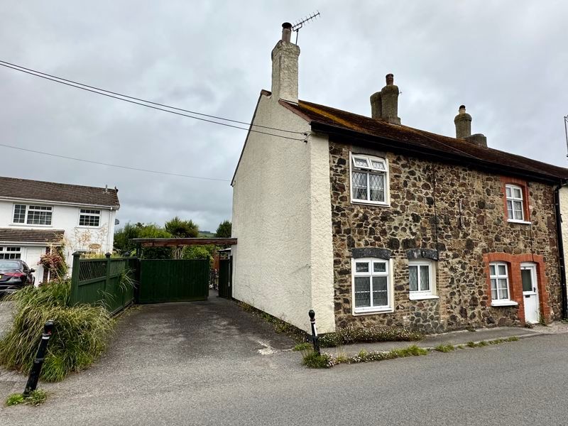 2 bed cottage for sale in Pottery Road, Bovey Tracey, Newton Abbot TQ13, £265,000 Zoopla