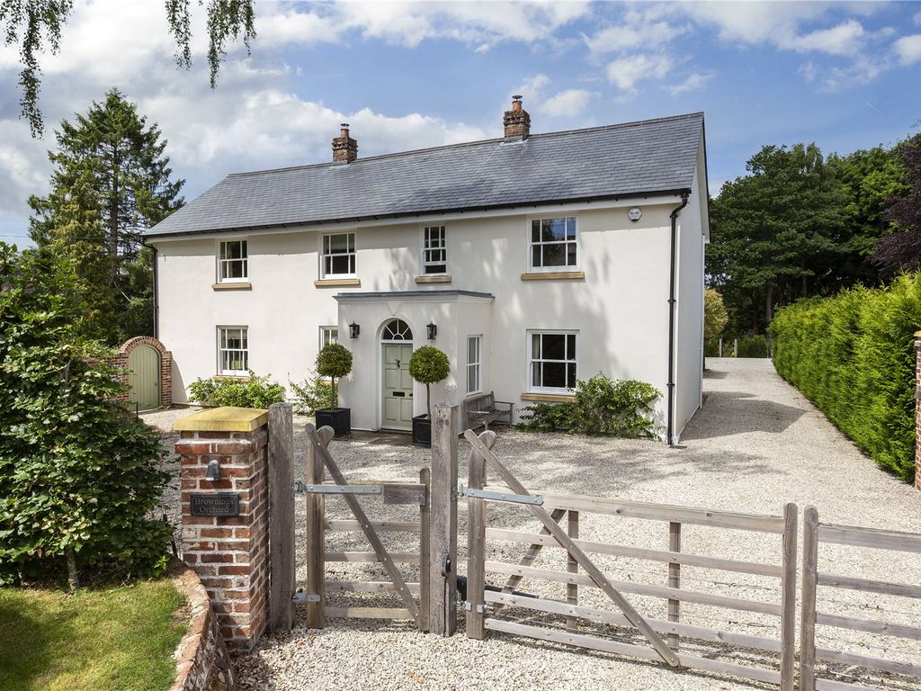 5 bed detached house for sale in The Street, Upper Farringdon, Alton