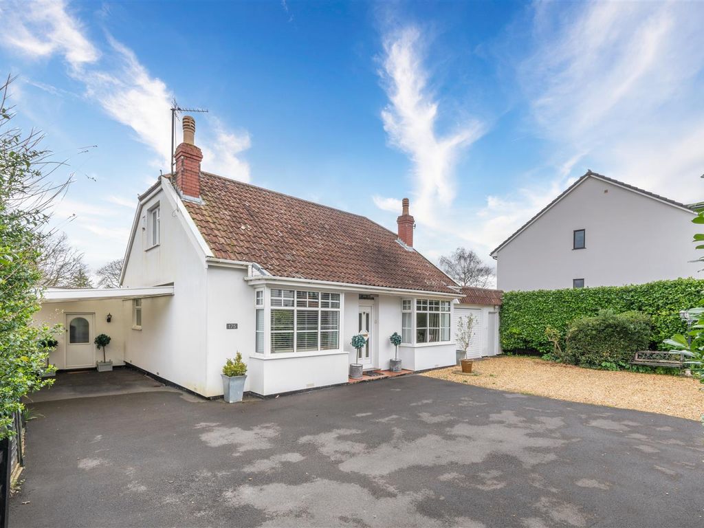 3 bed detached bungalow for sale in Park Road, Keynsham, Bristol BS31