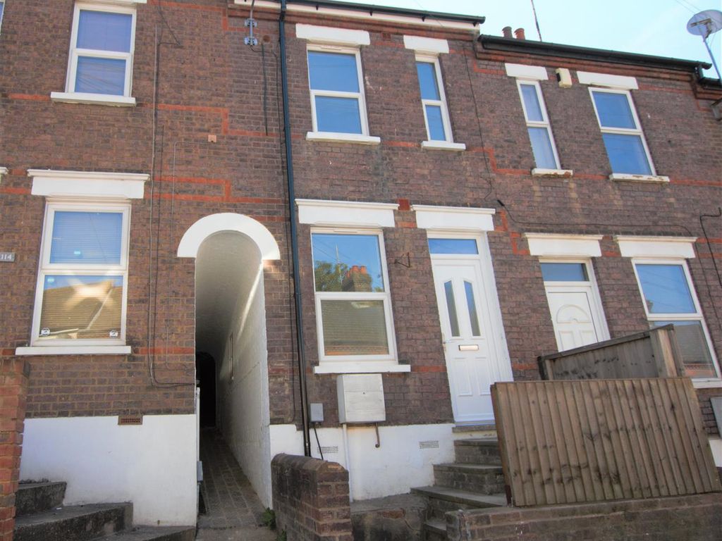 3 bed terraced house to rent in Hartley Road, Luton LU2 Zoopla