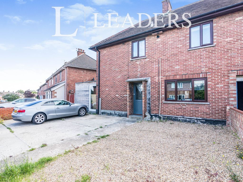 5 bed terraced house to rent in Tedder Road, Lowestoft NR32 Zoopla