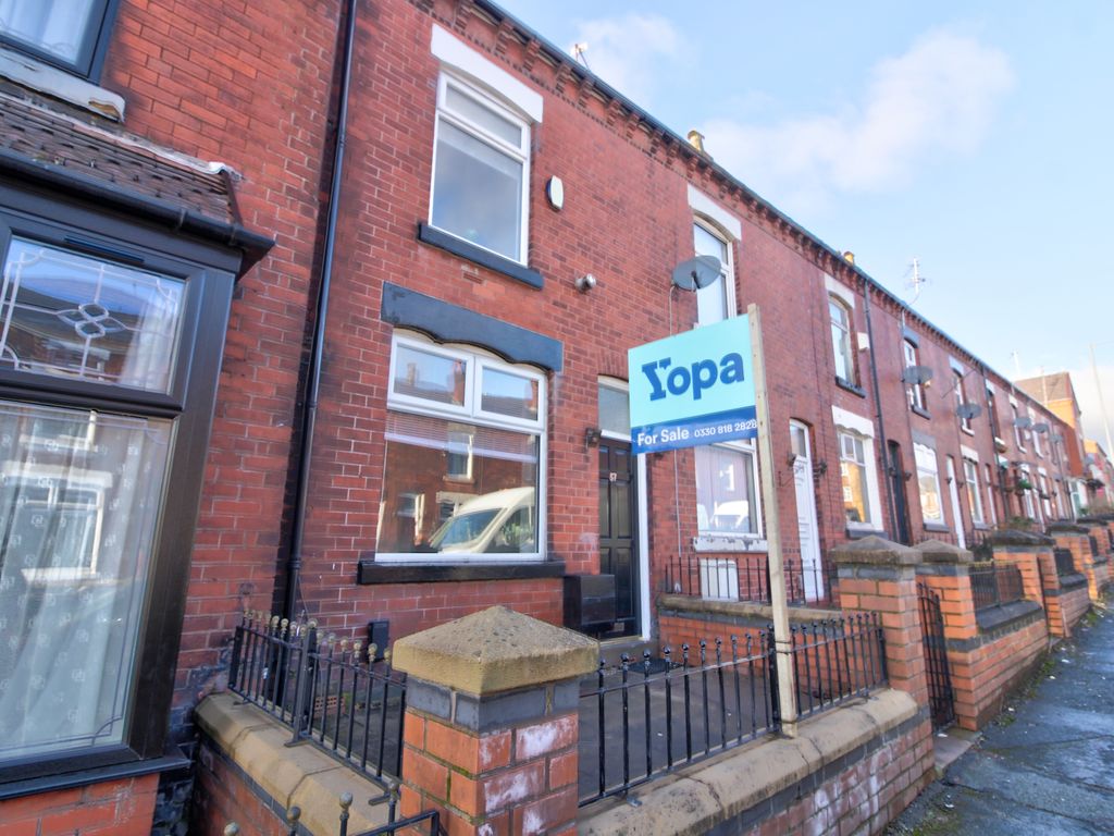 2 bed terraced house for sale in Beverley Road, Bolton BL1, £120,000
