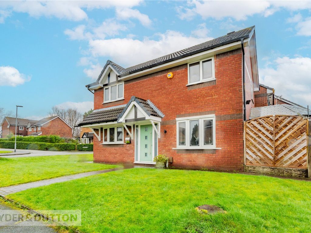 3 bed detached house for sale in Martindale Close, Royton, Oldham